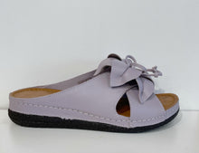 Load image into Gallery viewer, Kremara Sandal &quot;Isabelle&quot; Lilac
