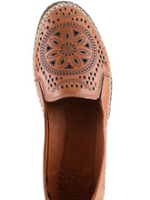Load image into Gallery viewer, Spring Step Shoe &quot;Ingrid&quot; Camel
