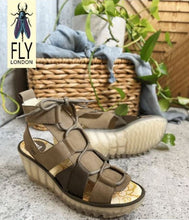 Load image into Gallery viewer, FLY Sandal &quot;Yaca&quot; bronze
