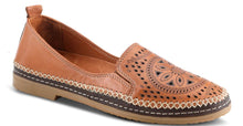 Load image into Gallery viewer, Spring Step Shoe &quot;Ingrid&quot; Camel
