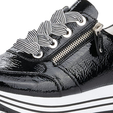Load image into Gallery viewer, Remonte Sneaker &quot;Hilary&quot; Black Patent
