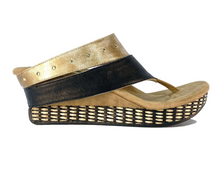 Load image into Gallery viewer, Reversible Sandal  &quot;Veronica&quot; by Modzori
