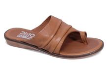 Load image into Gallery viewer, Bueno Sandal &quot;Dani&quot; Walnut
