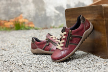 Load image into Gallery viewer, Remonte Sneaker &#39;Liv&quot; Red
